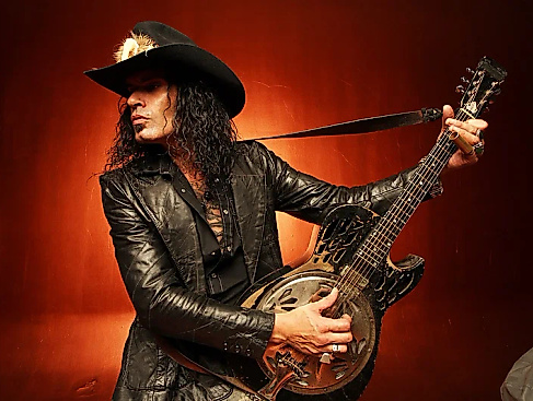 Downtown Live Club: ERIC SARDINAS