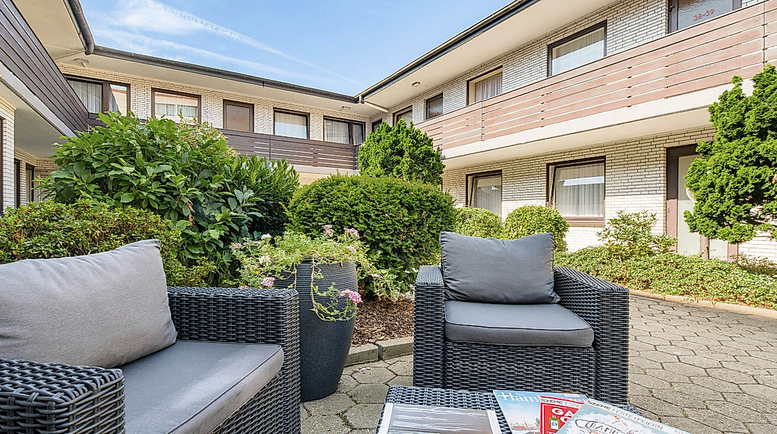 Best Western Hotel Hamburg International: Inner courtyard