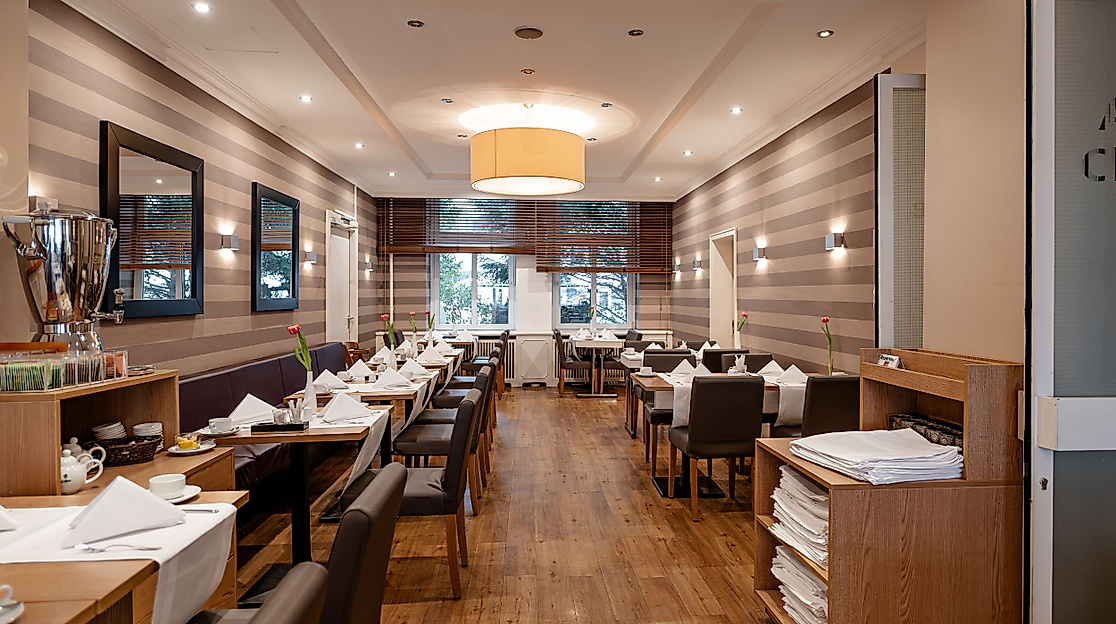 relexa hotel Bellevue Hamburg: breakfast room
