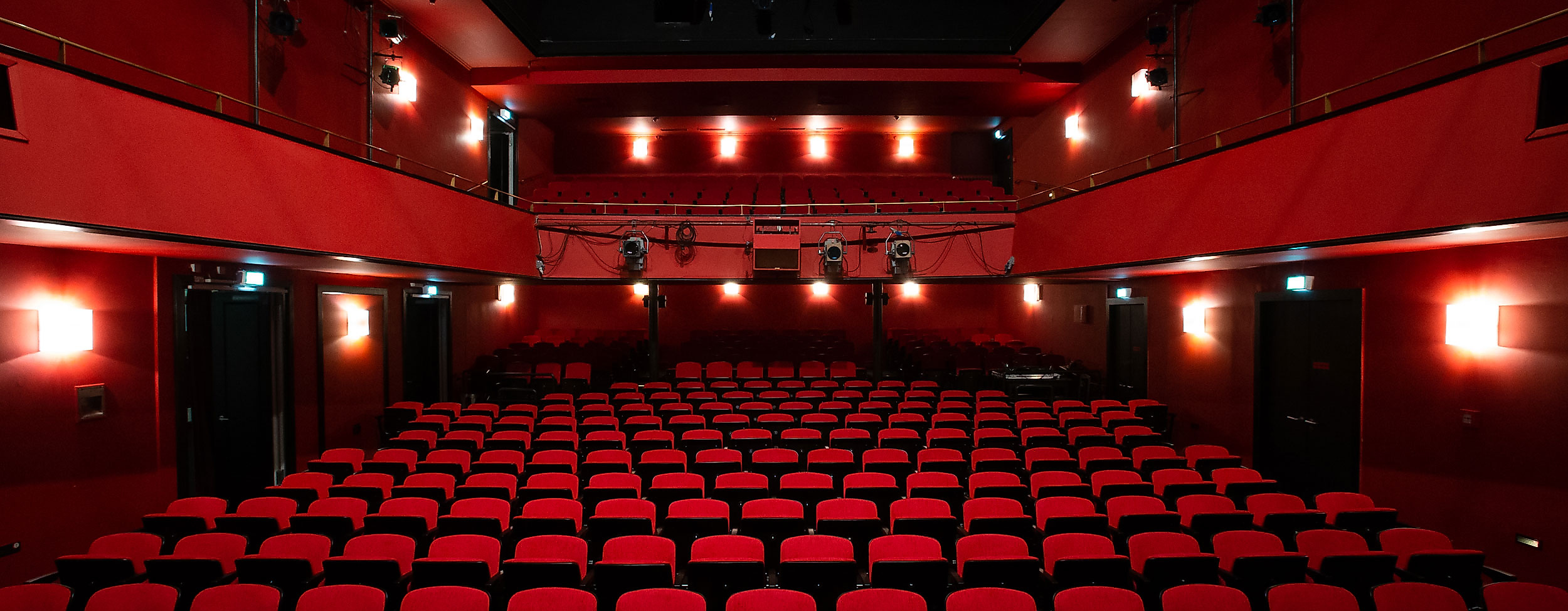 hamburger-kammerspiele-c-Bo-Lahola-web-1-2500x1500