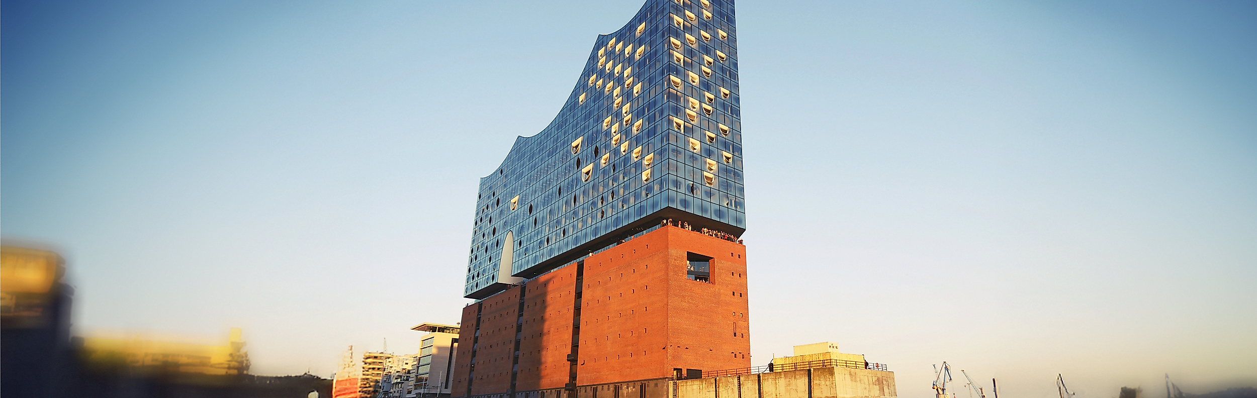 Adventure World Tours Elbphilharmonie Plaza Guided Tour