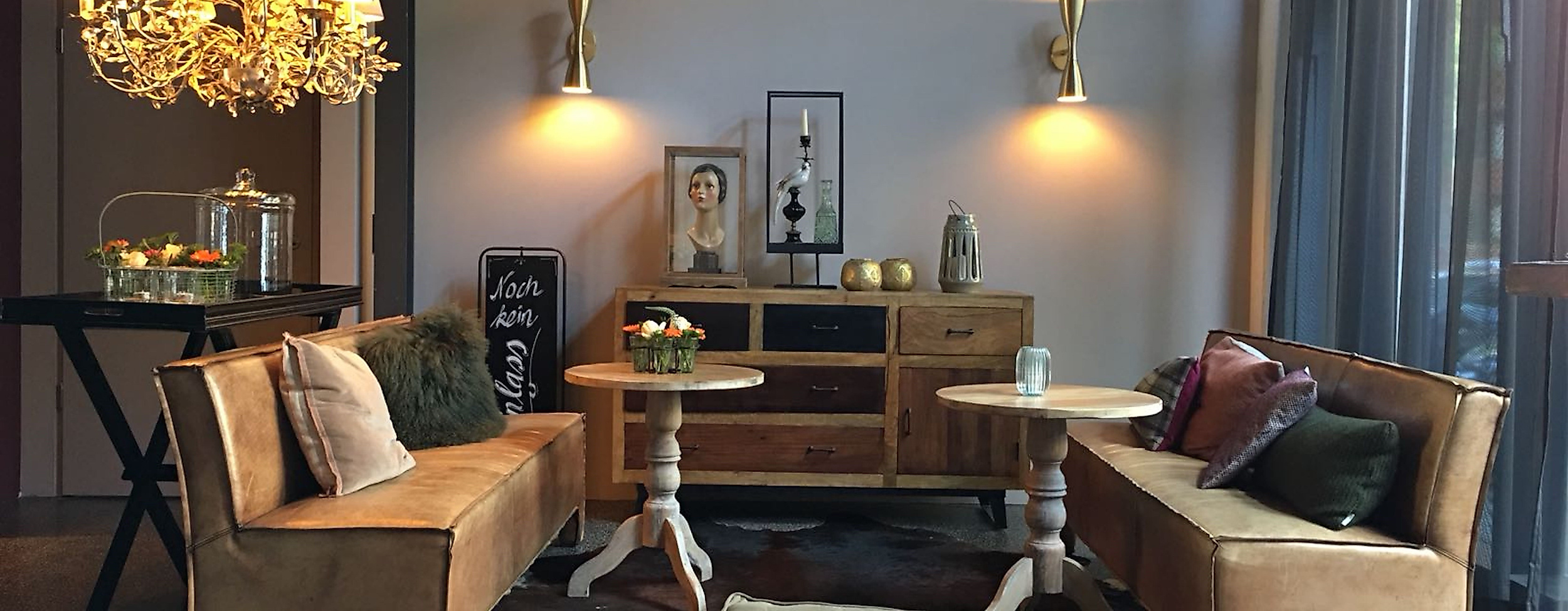 2te-heimat-sitzecke_c-gisiger-und-loeher-gmbh