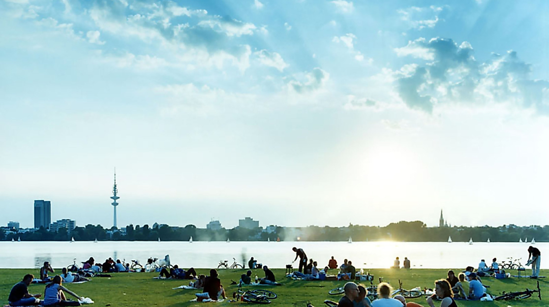 alster_skyline_c-2004-christian-o-bruch-visum