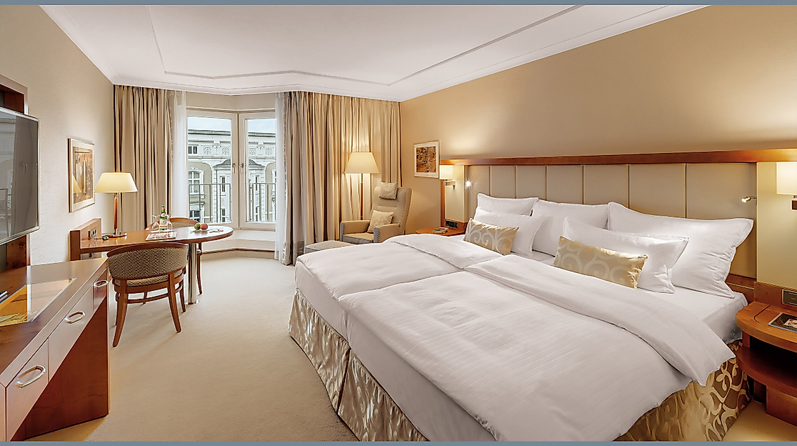Hotel GRAND ELYSEE Hamburg: Classic double room