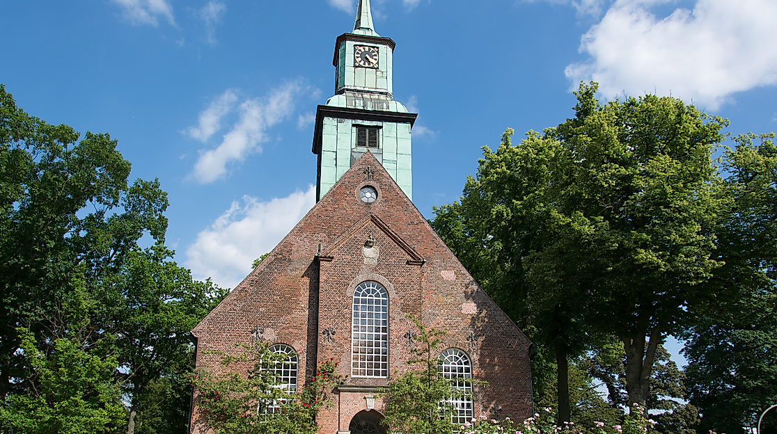 Nienstedtener Kirche_2