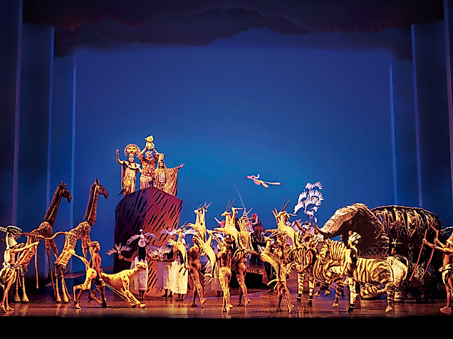 Szenenbild König der Löwen: Alle Tiere versammeln sich