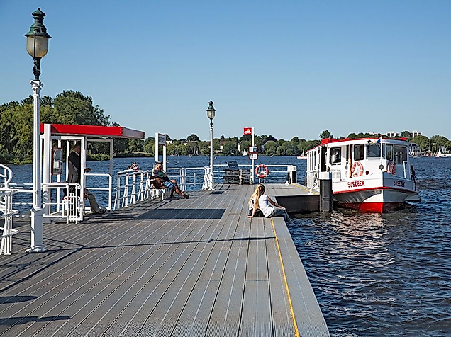 Alster cruise