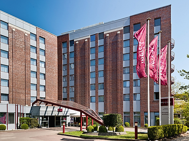 MERCURE Hotel am Volkspark Hamburg: Exterior view