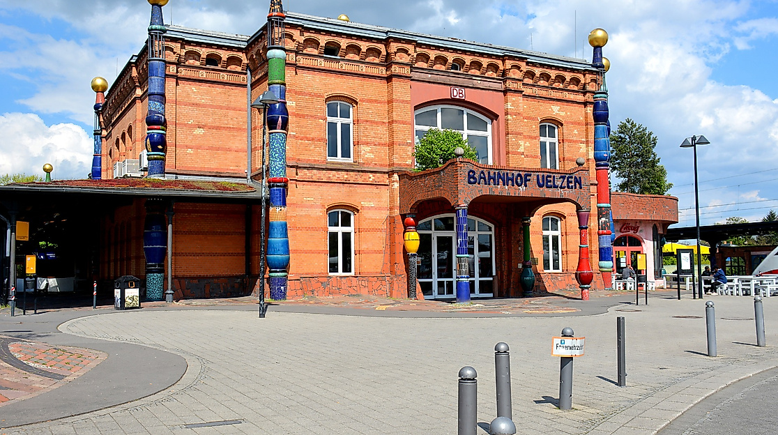 uelzen_bahnhof_c-2017-fshh-pixabay