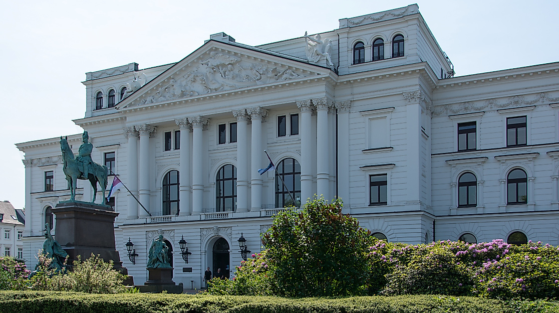 altonaer-rathaus_1cjohannes-beschoner