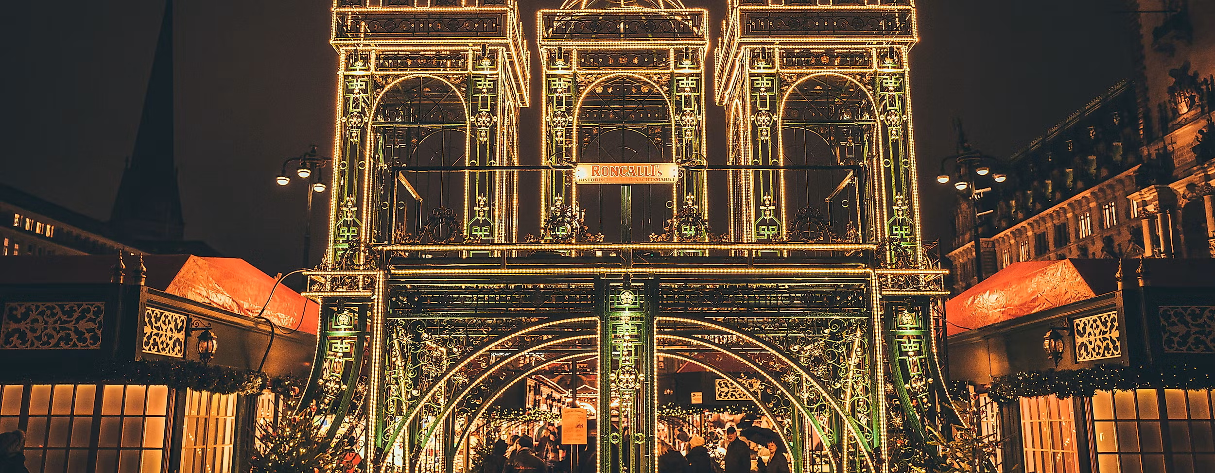 weihnachtsmarkt-rathausmarkt_holy-hamburg-crazy-christmas_c-2018-geheimtipp-hamburg-5