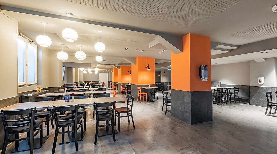 Hotel A&O Hamburg City: Breakfast room