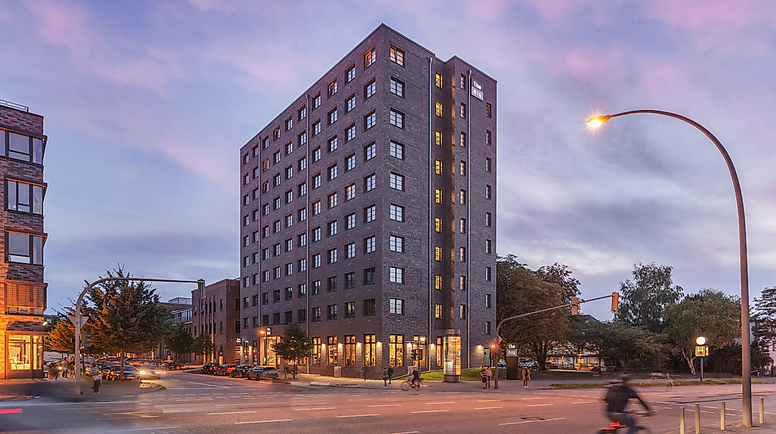 Holiday Inn - the niu Bricks Hamburg: Exterior view