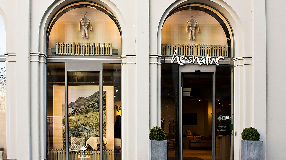 hessnatur_front_c-2018_tschreiber