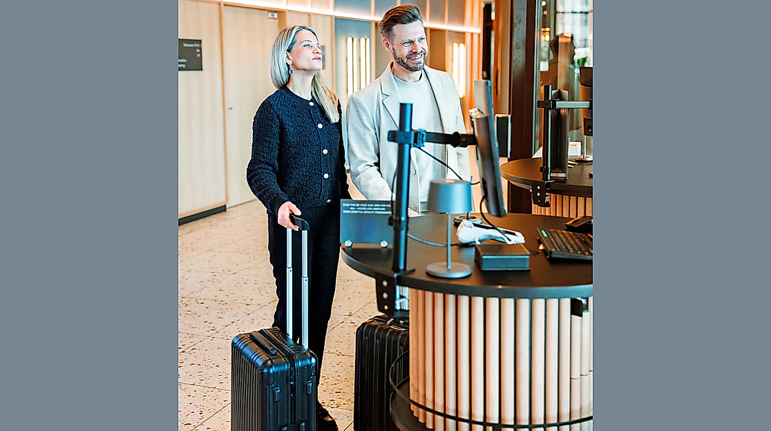 Novotel Hamburg Central Station: Reception
