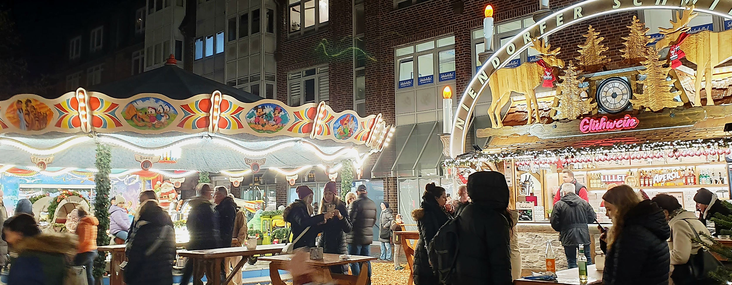 Christmas market Niendorf Children's merry-go-round