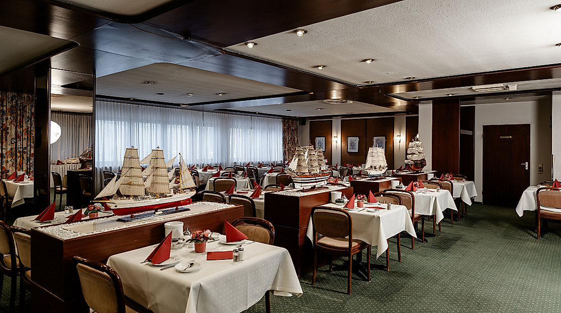 Hotel Helgoland Hamburg: Breakfast room