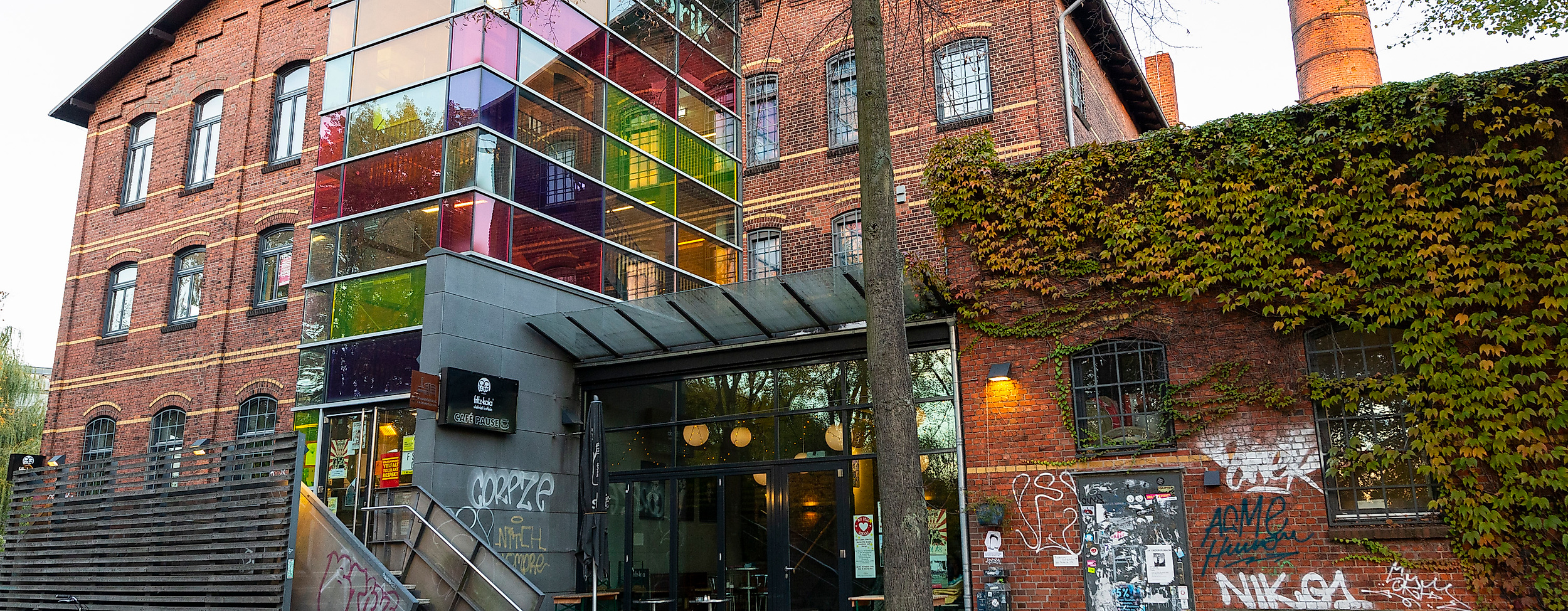 lee_maas_timo_sommer_wilhelmsburg_veddel_honigfabrik_3000px_argb_610