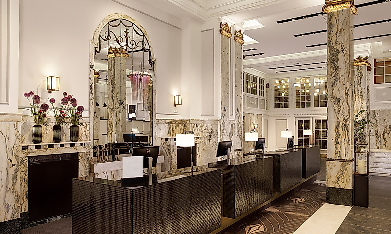 Hotel Reichshof Hamburg: Reception