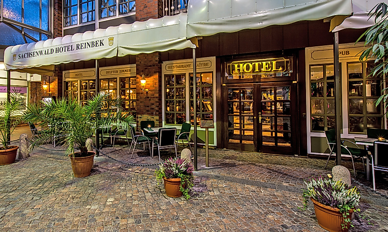 Sachsenwald Hotel Reinbek: Exterior View