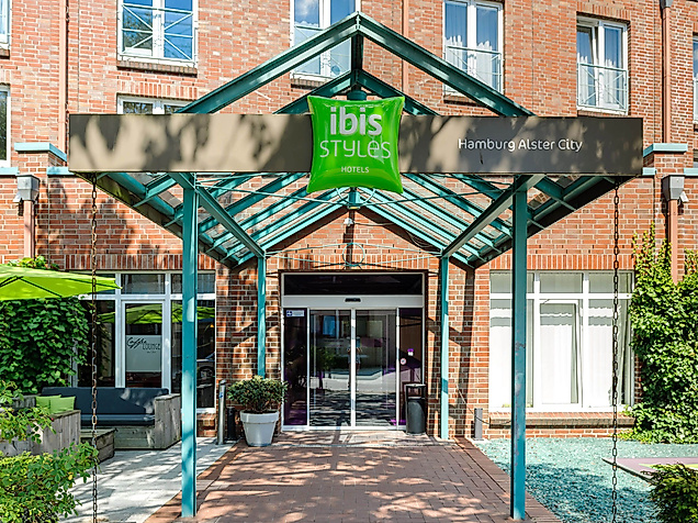 Hotel ibis Styles Hamburg Alster City: Exterior view