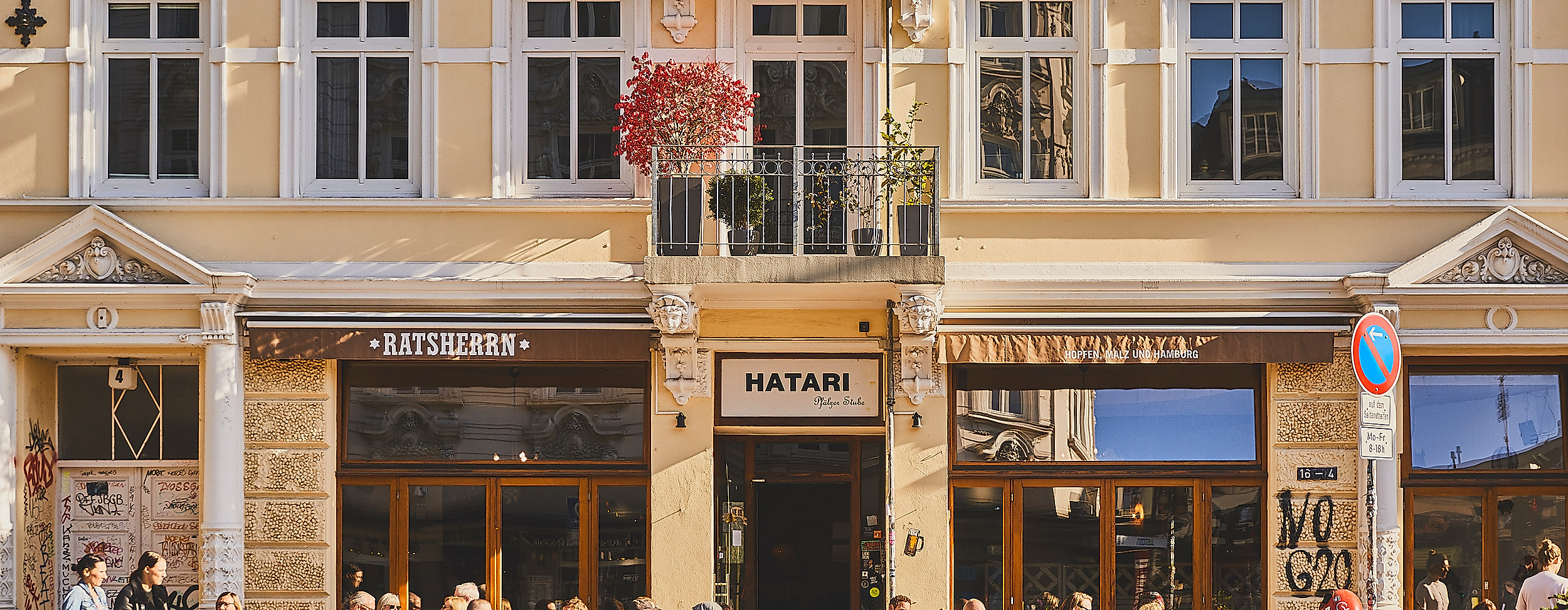 hatari-schanze_c-2018-thisisjulia-photography-1