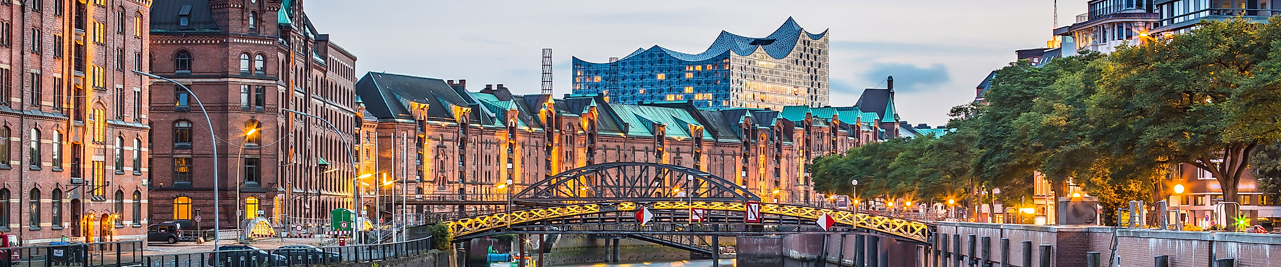 Speicherstadt und Elbphilharmonie in Hamburg