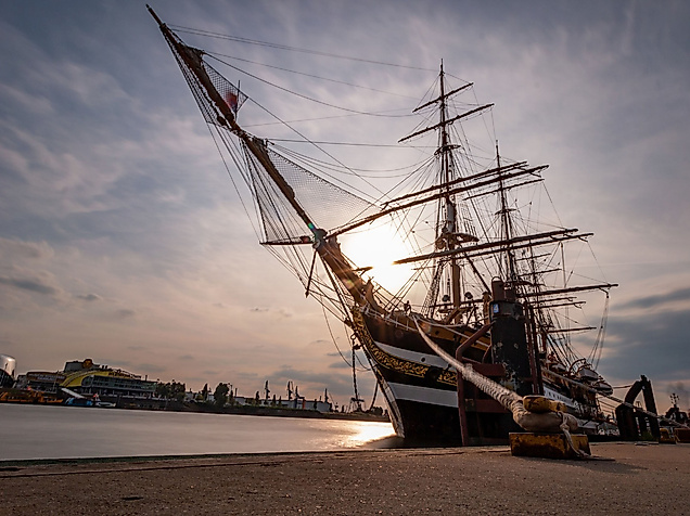 Rickmer Rickmers am Hamburger Hafen