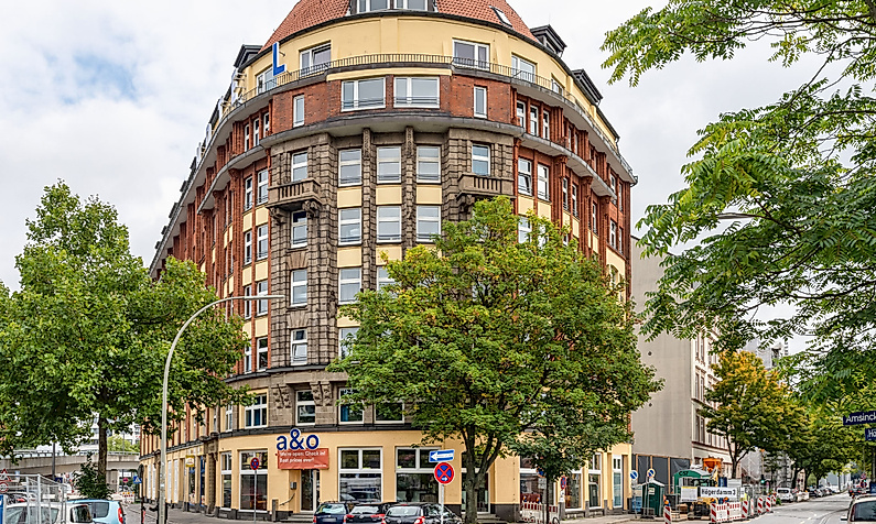 Hotel A&O Hamburg Hauptbahnhof: exterior view