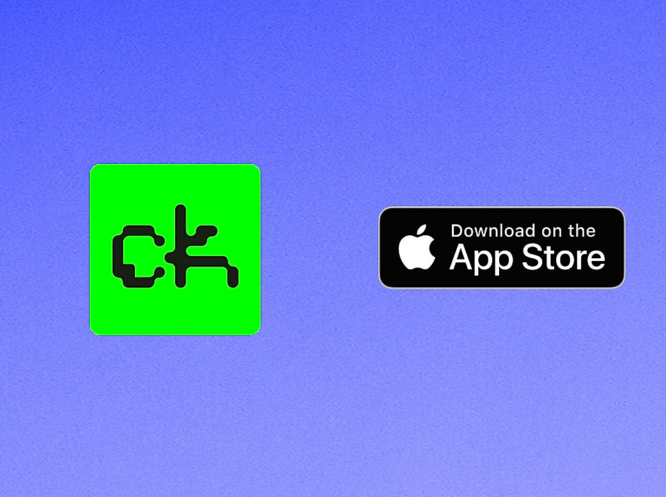 Clubkombinat logo next to “Download on the App Store” button on a blue background