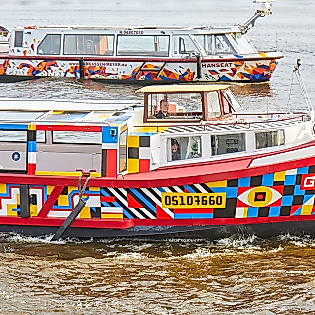 Harbour tour XXL Barkassen Meyer