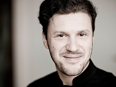 NDR Elbphilharmonie Orchester / Nikolai Lugansky / Stanislav Kochanovsky