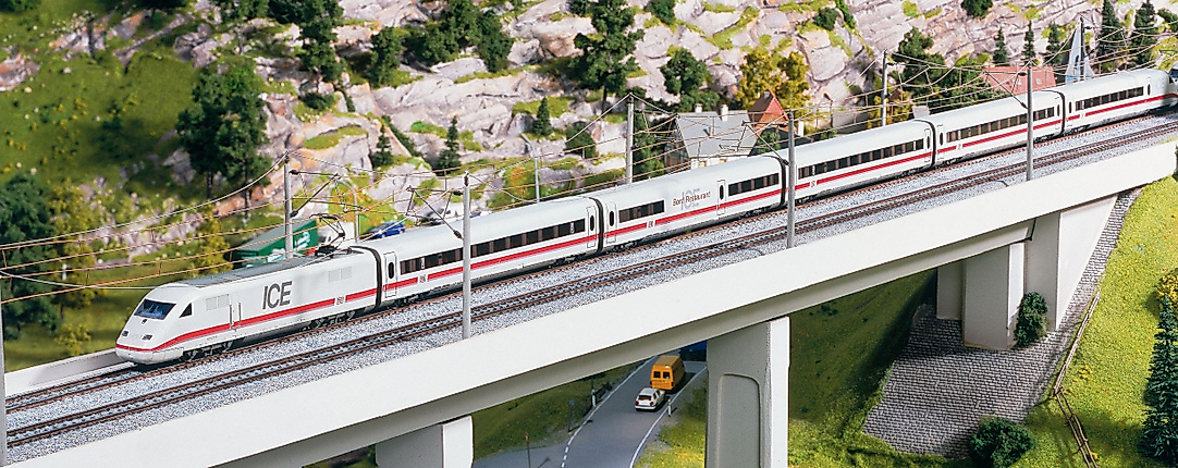 Package: InterCityExpress to the Miniatur Wunderland