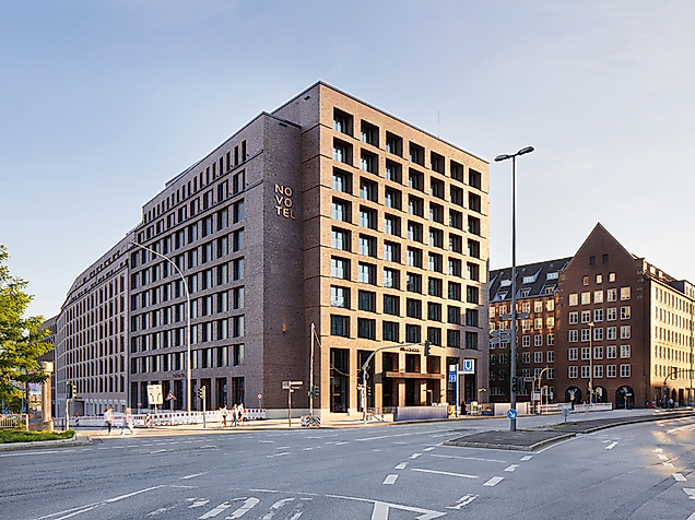 Novotel Hamburg Central Station: Exterior view