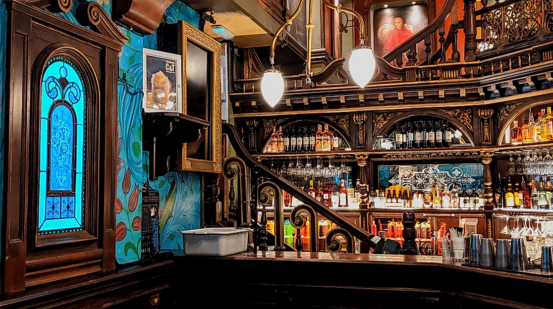Irish Pub