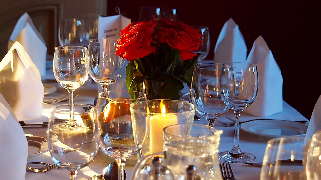 gut-kaden-golf-und-land-club_esstisch_c-gut-kaden_04