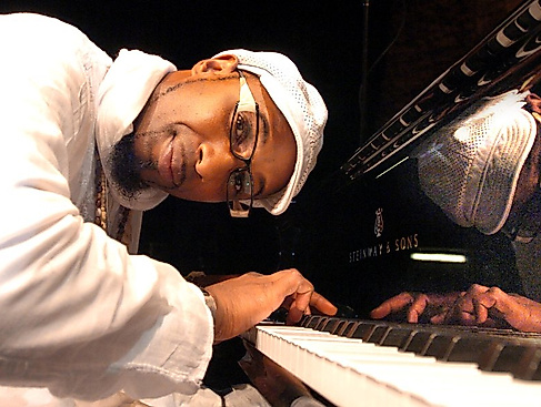 Omar Sosa / Seckou Keita / Steffen Schorn / NDR Bigband