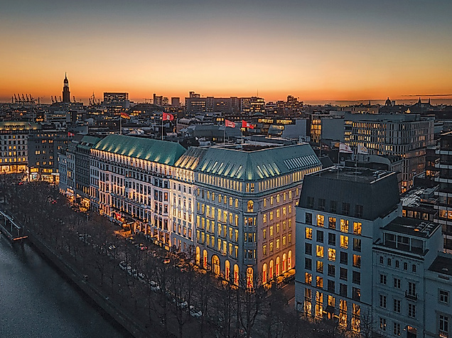 Fairmont Hotel Vier Jahreszeiten: Außenansicht