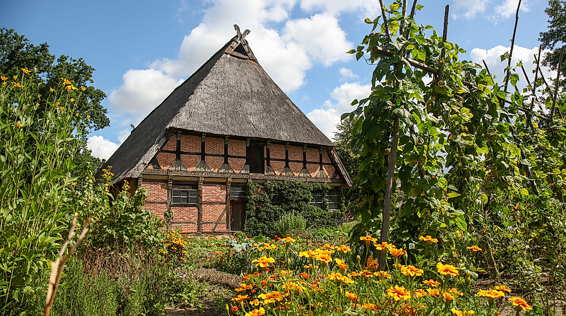 bruemmerhofgarten_c_museumsdorf-hoesseringen