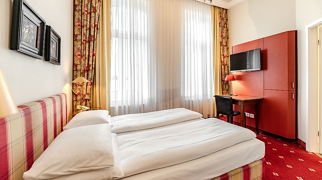 Hotel City House Hamburg: Double room standard