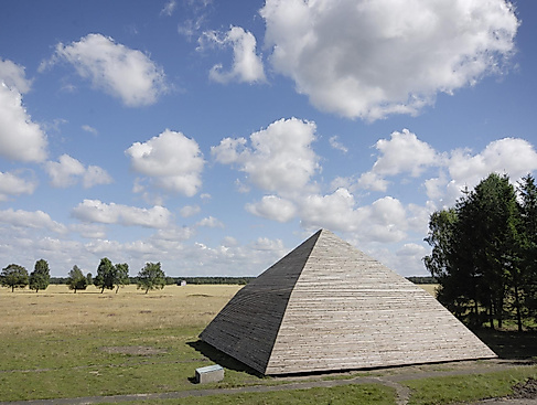 Camp Reinsehlen- Auf den Spuren der Vergangenheit und Gegenwart