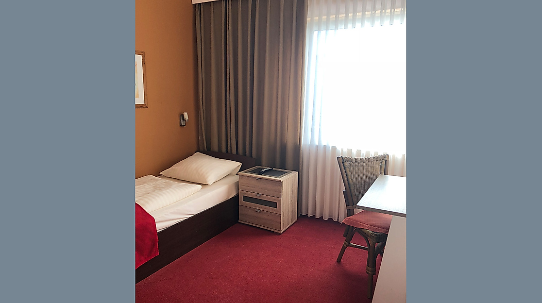 Hotel Imperial Hamburg: Single room