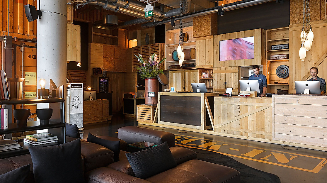 25hours Hotel HafenCity: Reception