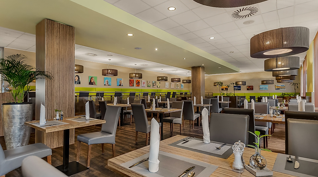 MERCURE Hotel am Volkspark Hamburg: Breakfast room