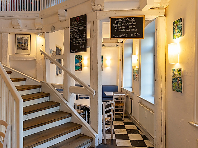 lee_maas_timo_sommer_altstadt_neustadt_ti_breizh_haus_der_bretange_3000px_argb_405