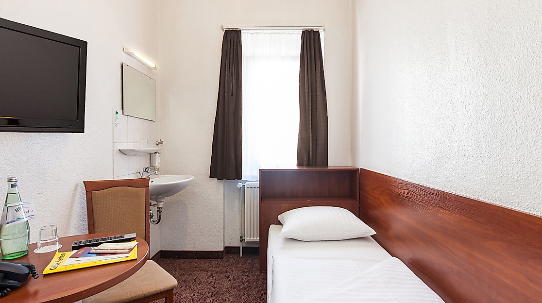 Novum Hotel Hamburg Stadtzentrum: Single room