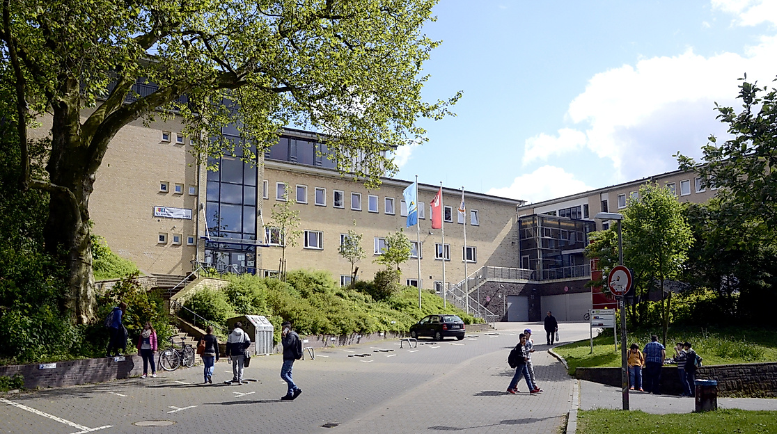 Jugendherberge_auf_dem_Stintfang_01