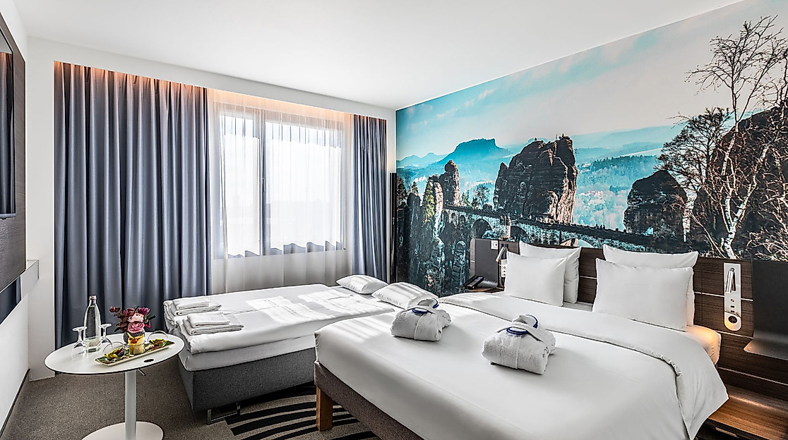 Hotel Novotel Hamburg City Alster: Family room