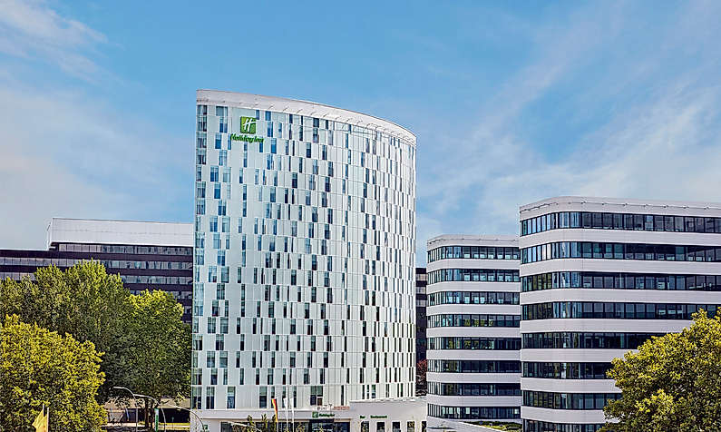 Hotel Holiday Inn Hamburg City Nord: Exterior view