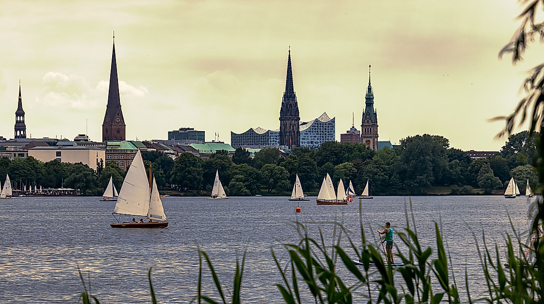 Alster boat trip